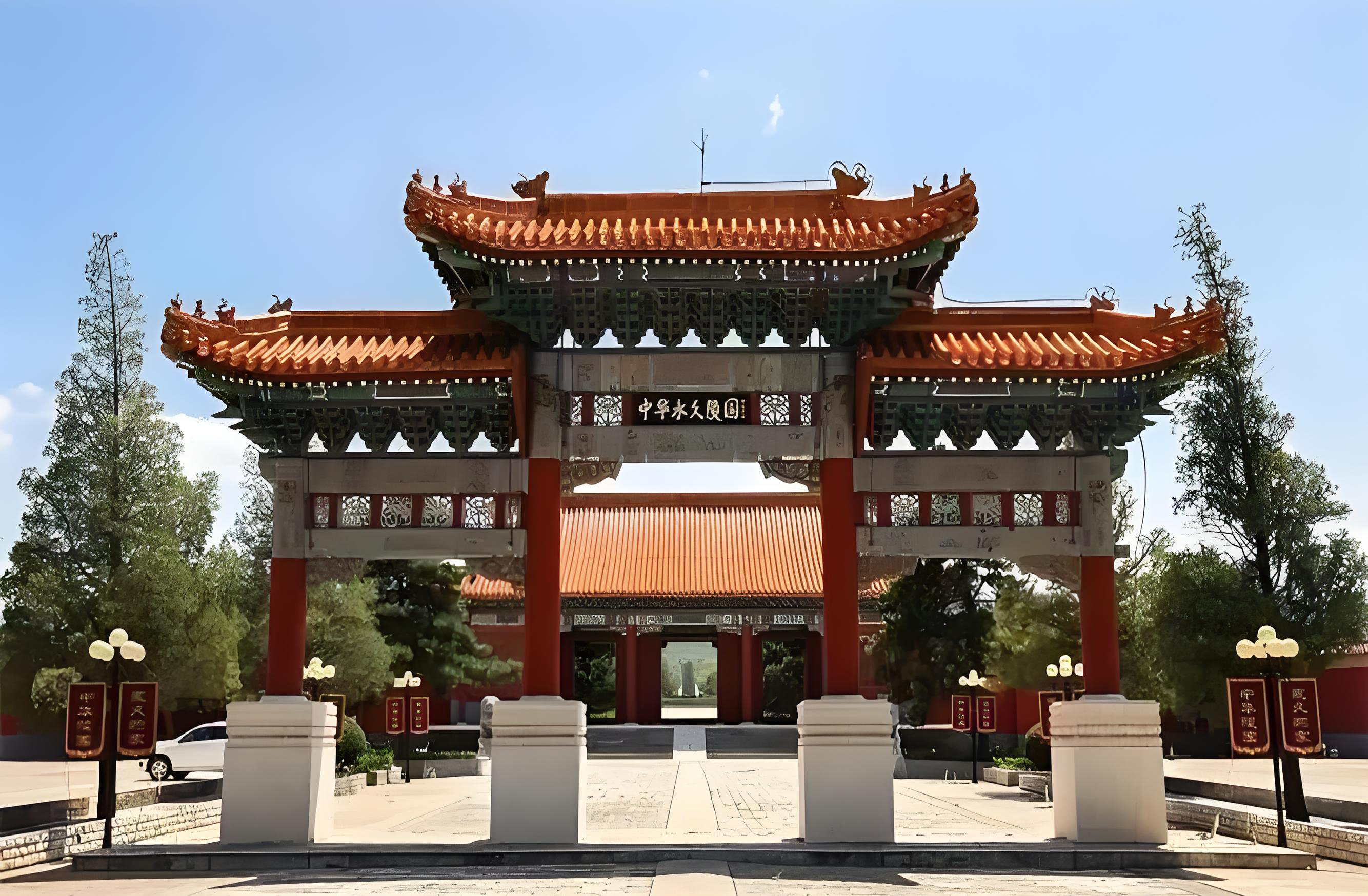 北京陵园墓地使用年限是多久？20年到期后如何续费？